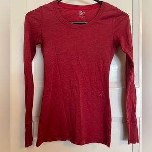 SO red shirt